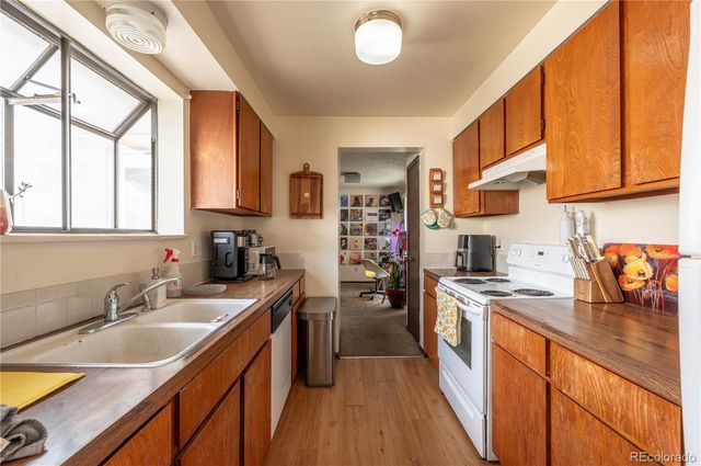 1424 Centennial Drive, Longmont, CO 80501