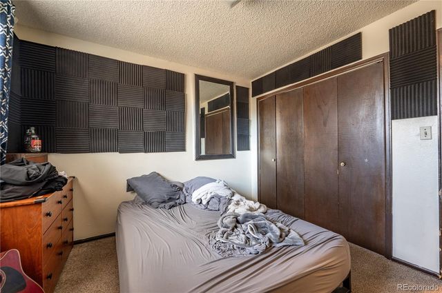 1424 Centennial Drive, Longmont, CO 80501