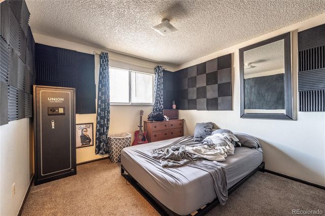 1424 Centennial Drive, Longmont, CO 80501