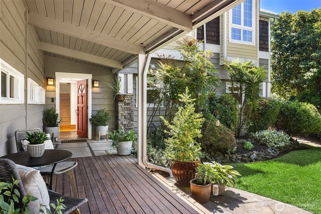 11059 SE 31st Street, Bellevue, WA 98004