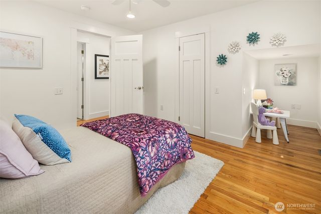 11059 SE 31st Street, Bellevue, WA 98004
