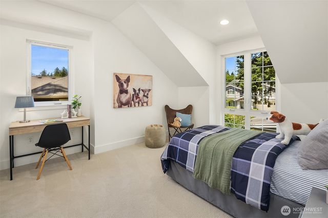 11059 SE 31st Street, Bellevue, WA 98004