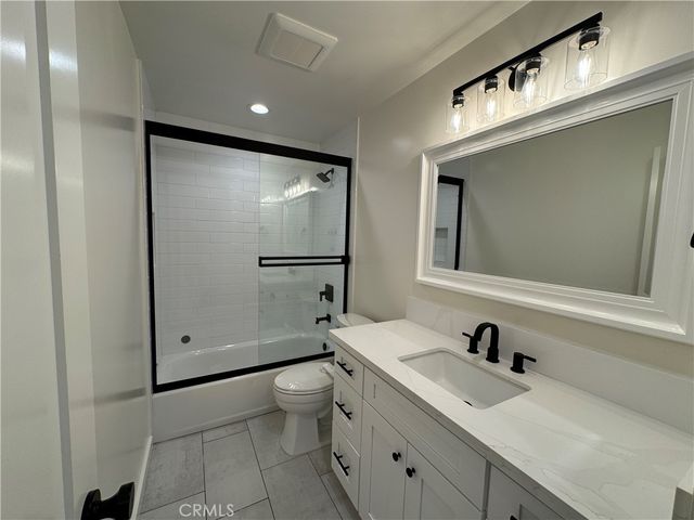 15236 Kingsbury Street, San Fernando, CA 91345