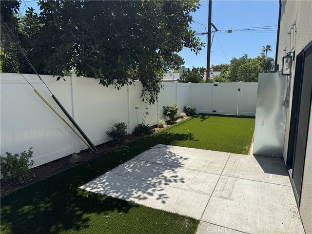 15236 Kingsbury Street, San Fernando, CA 91345