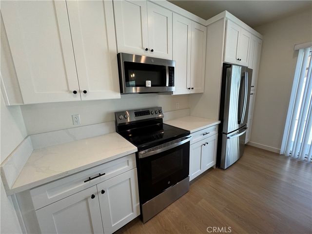 15236 Kingsbury Street, San Fernando, CA 91345