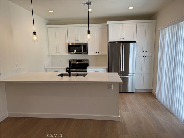 15236 Kingsbury Street, San Fernando, CA 91345