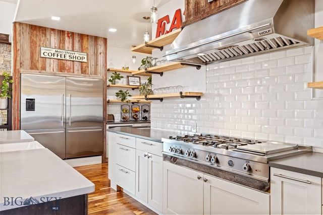 31 Haystack Drive, Bozeman, MT 59718