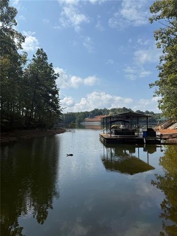 7715 ELM Circle, Murrayville, GA 30564