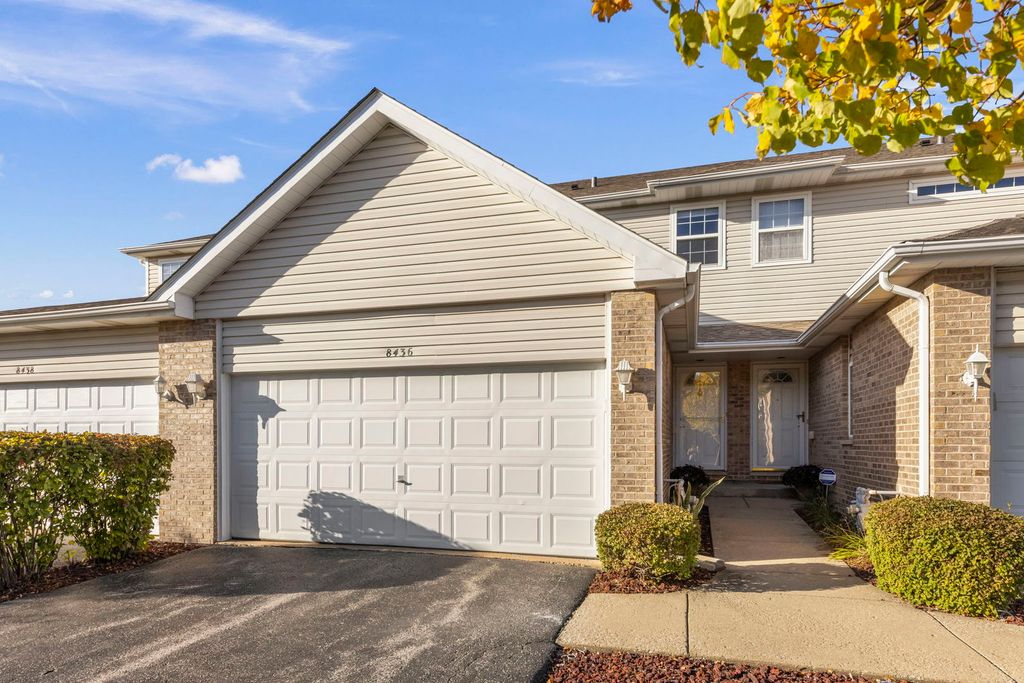 8436 Stratford Drive, Tinley Park, IL 60487 — photo 2