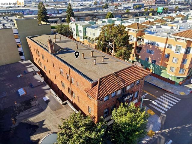 1290 26th Ave, Oakland, CA 94601