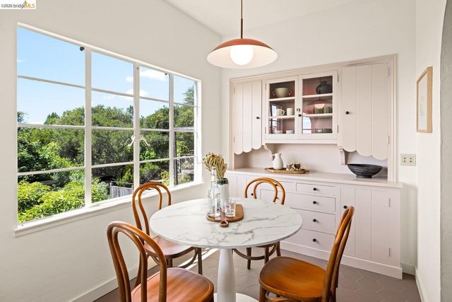 636 Euclid Ave, Berkeley, CA 94708