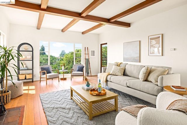 636 Euclid Ave, Berkeley, CA 94708