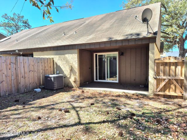 8473 PINEVERDE Lane, Jacksonville, FL 32244