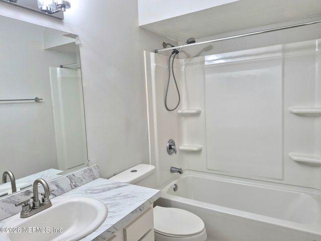 8473 PINEVERDE Lane, Jacksonville, FL 32244