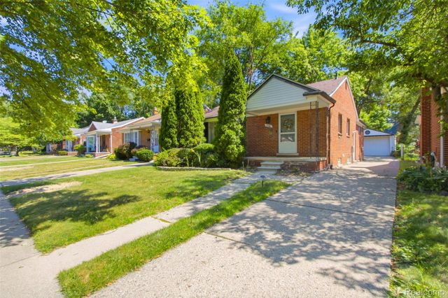 9546 Hazelton Avenue, Detroit, MI 48239