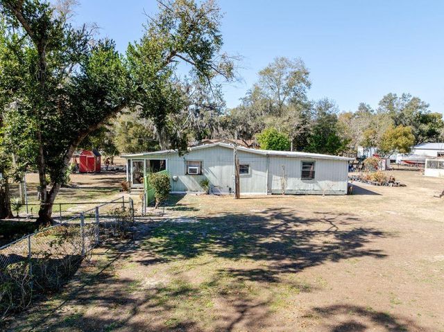 4004 AMBER ROAD, Valrico, FL 33594