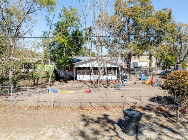 4004 AMBER ROAD, Valrico, FL 33594