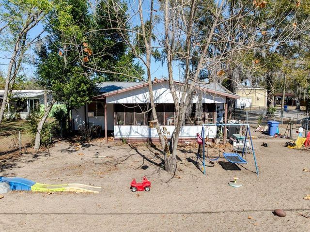 4004 AMBER ROAD, Valrico, FL 33594