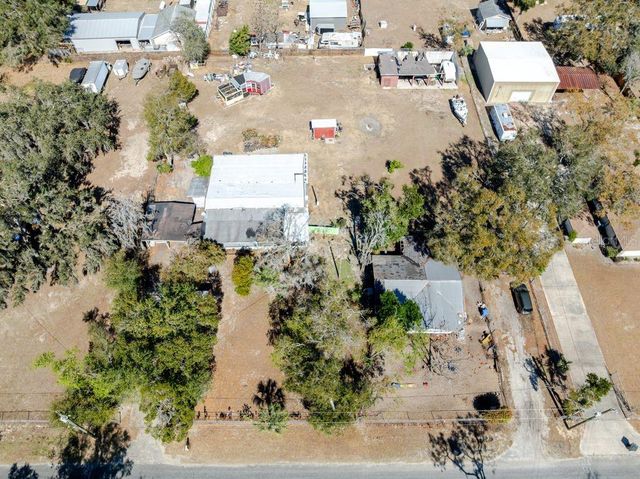 4004 AMBER ROAD, Valrico, FL 33594