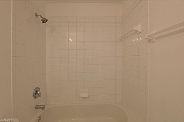 8205 Pacific Beach DR, Fort Myers, FL 33966