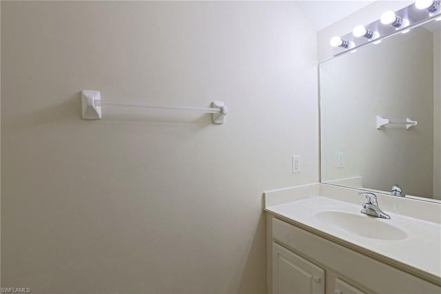 8205 Pacific Beach DR, Fort Myers, FL 33966