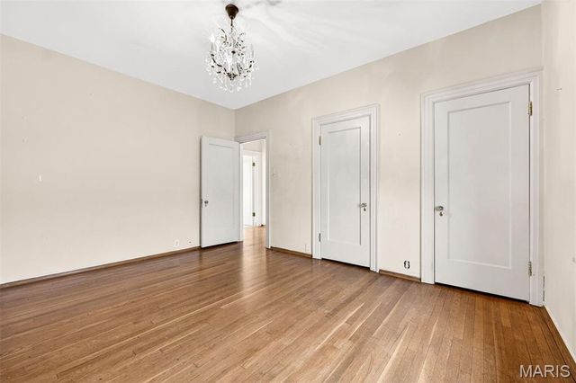 49 Aberdeen Place, Clayton, MO 63105