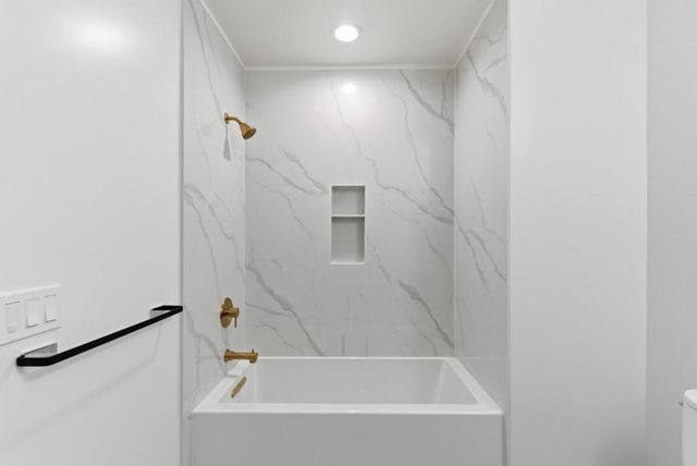 560 El Camino Real 207, San Carlos, CA 94070