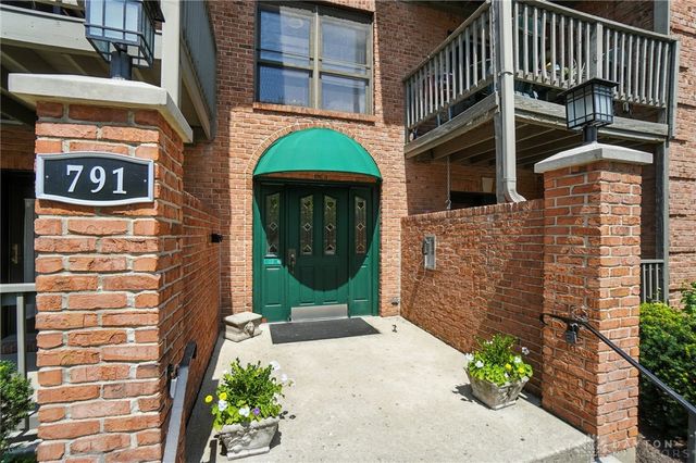 791 Ashton Circle 206, Kettering, OH 45429