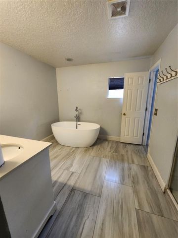2200 EL MARRA DRIVE, Ocoee, FL 34761