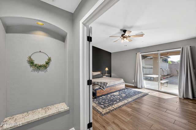 2174 S STUART Avenue, Gilbert, AZ 85295