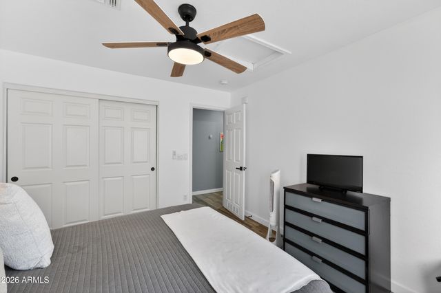 2174 S STUART Avenue, Gilbert, AZ 85295