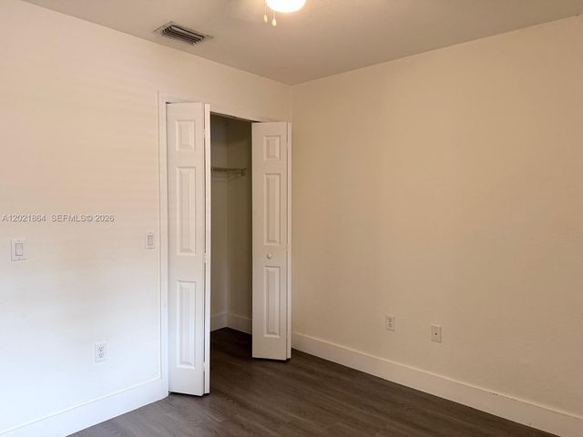 3585 NE 5th St 102, Homestead, FL 33033