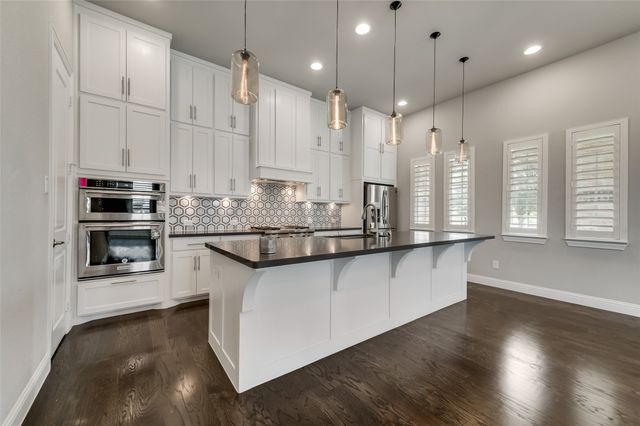 7709 Avondale Drive, Mckinney, TX 75070