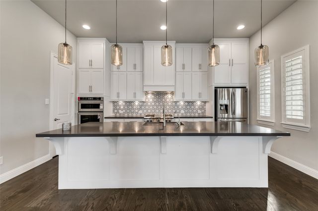 7709 Avondale Drive, Mckinney, TX 75070