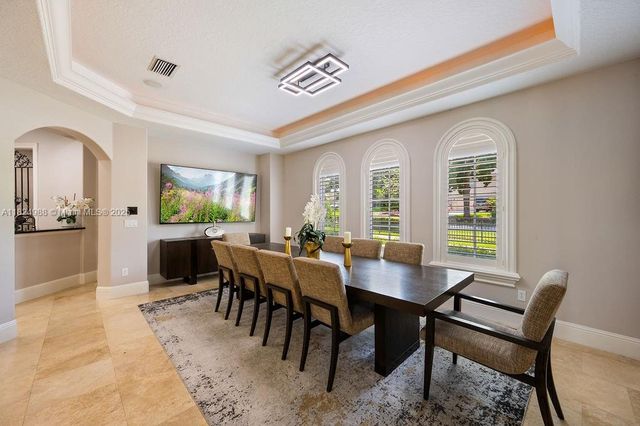 2211 Azalea Pl, Winter Park, FL 32789