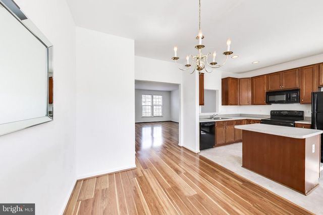 43 GLOBE ST, Martinsburg, WV 25404