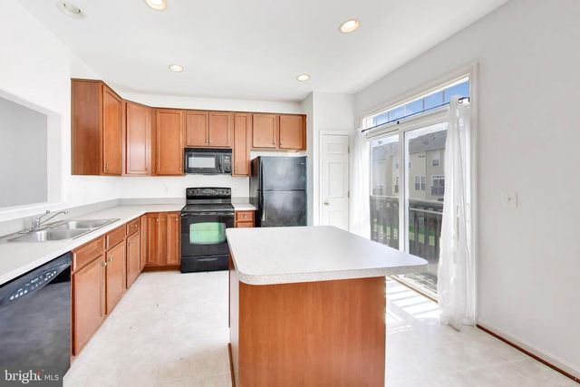 43 GLOBE ST, Martinsburg, WV 25404