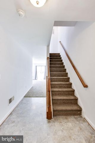43 GLOBE ST, Martinsburg, WV 25404