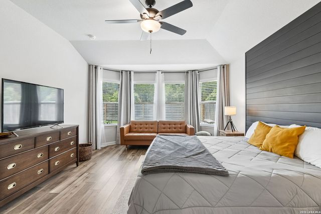 10738 YELLOWTAIL BLVD, Boerne, TX 78006