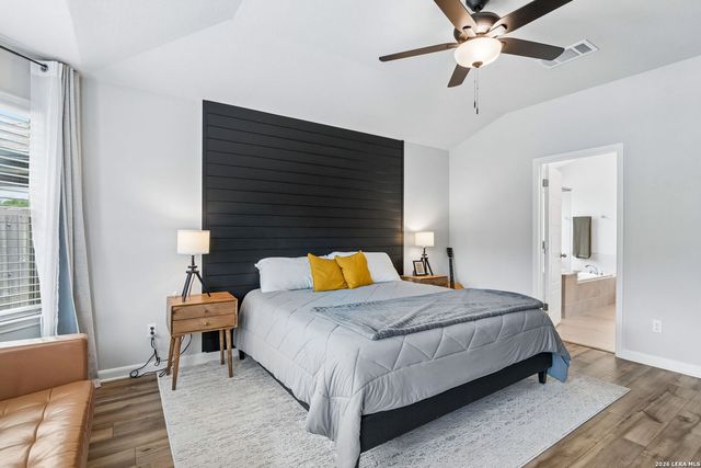 10738 YELLOWTAIL BLVD, Boerne, TX 78006