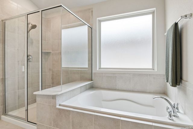 10738 YELLOWTAIL BLVD, Boerne, TX 78006