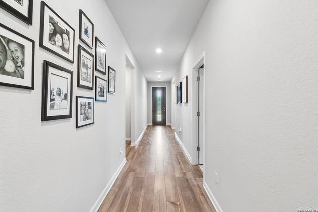 10738 YELLOWTAIL BLVD, Boerne, TX 78006