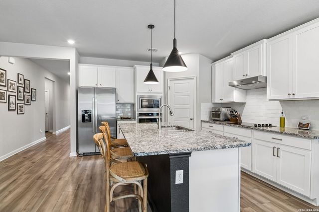 10738 YELLOWTAIL BLVD, Boerne, TX 78006