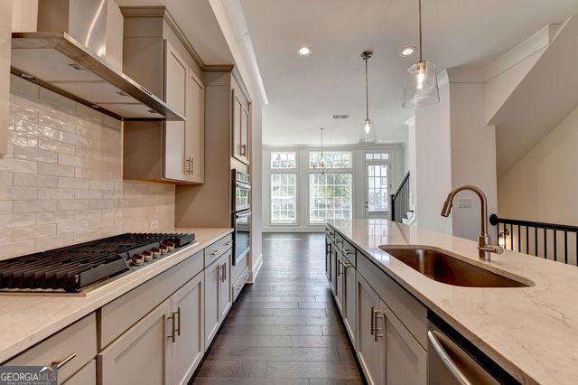 6766 Encore Boulevard, Sandy Springs, GA 30328