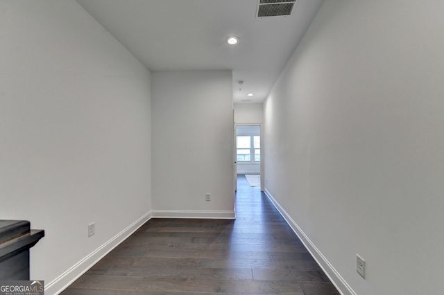 6766 Encore Boulevard, Sandy Springs, GA 30328