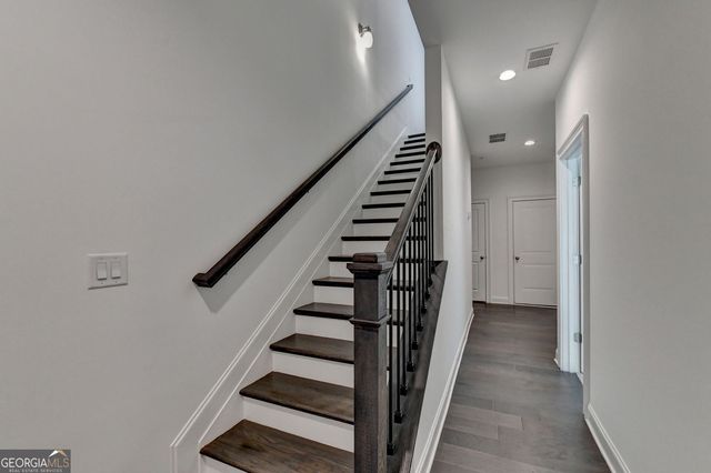 6766 Encore Boulevard, Sandy Springs, GA 30328