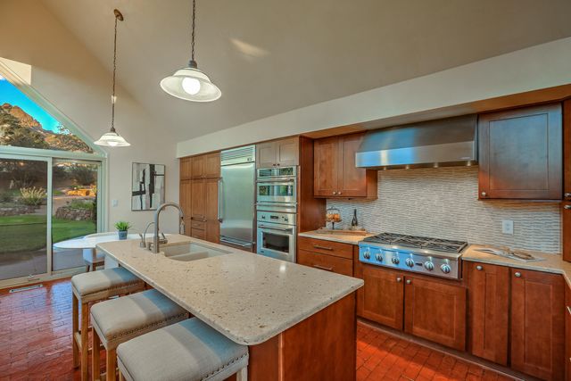 626 Black Hawk Drive NE, Albuquerque, NM 87122
