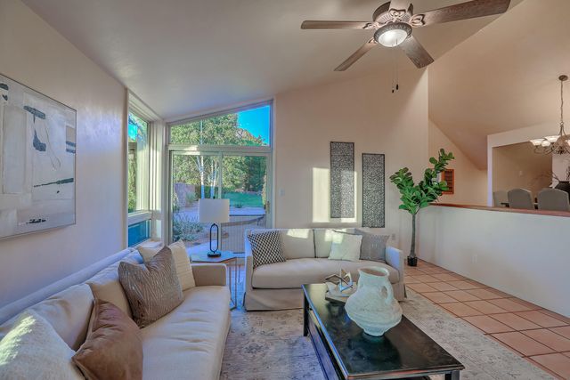 626 Black Hawk Drive NE, Albuquerque, NM 87122