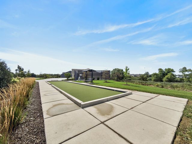 2861 Briargate Drive, Lindenhurst, IL 60046