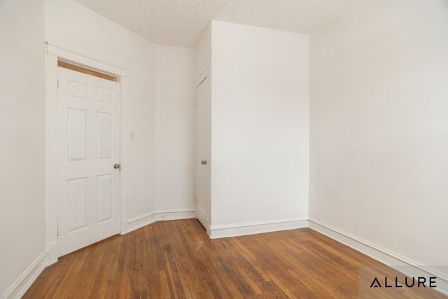 7250 S Yale Avenue 3N, Chicago, IL 60621